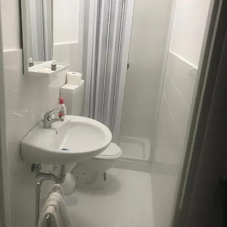 Oda ve Kahvaltı Duca D'aosta *